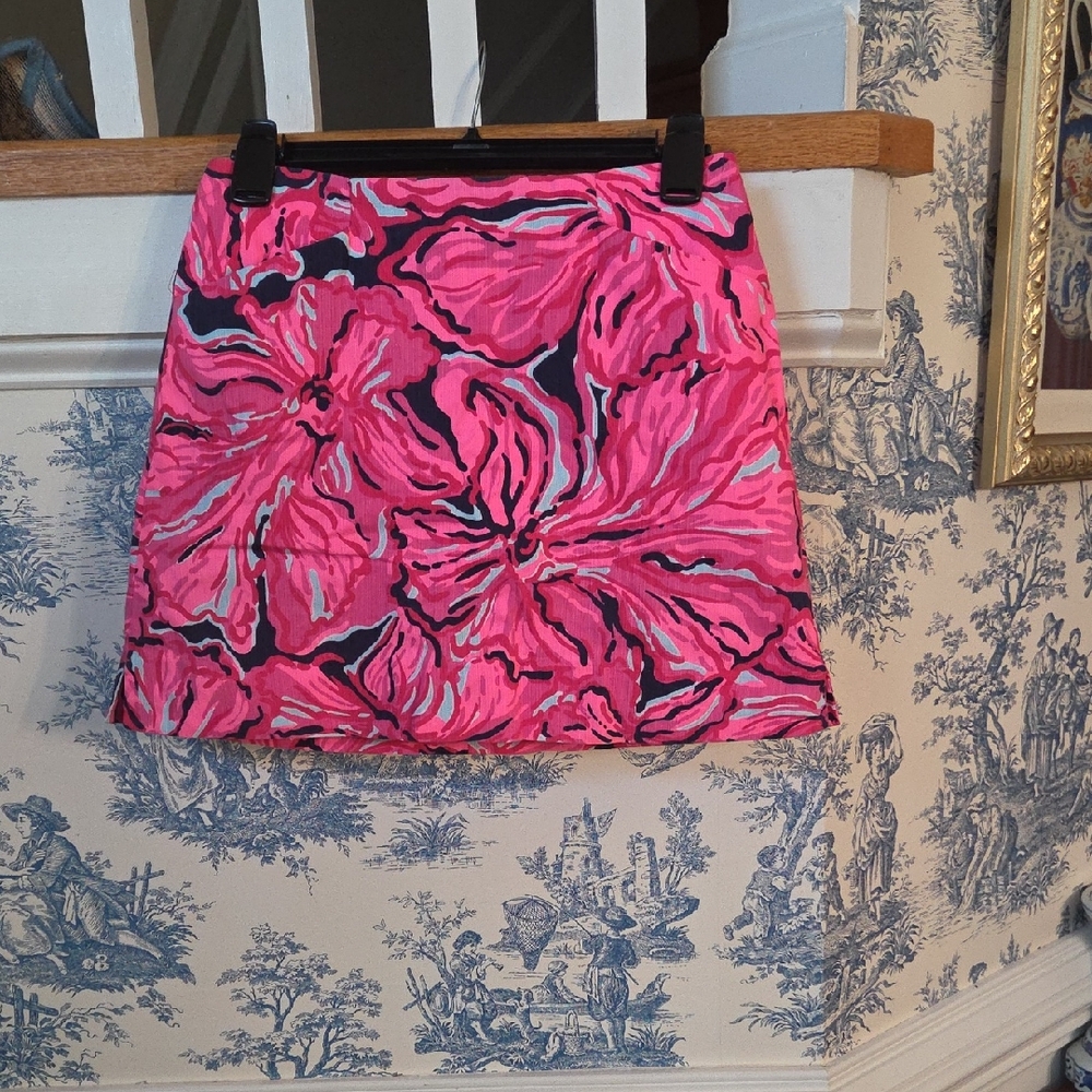 Lilly Pulitzer Pink and Black Floral Mini Skirt 00